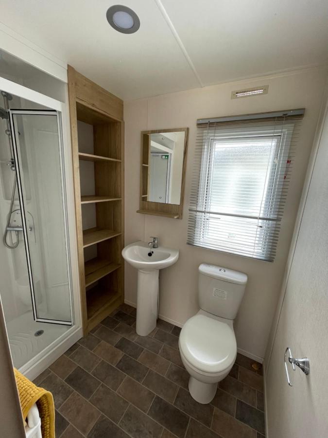 Beautiful 3-Bed Caravan Situated On Lakeland Haven Grange-over-Sands Luaran gambar